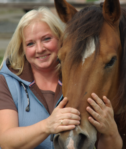Heike Schmitz mit Pferd